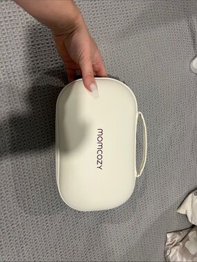 Momcozy Breast Pumps
